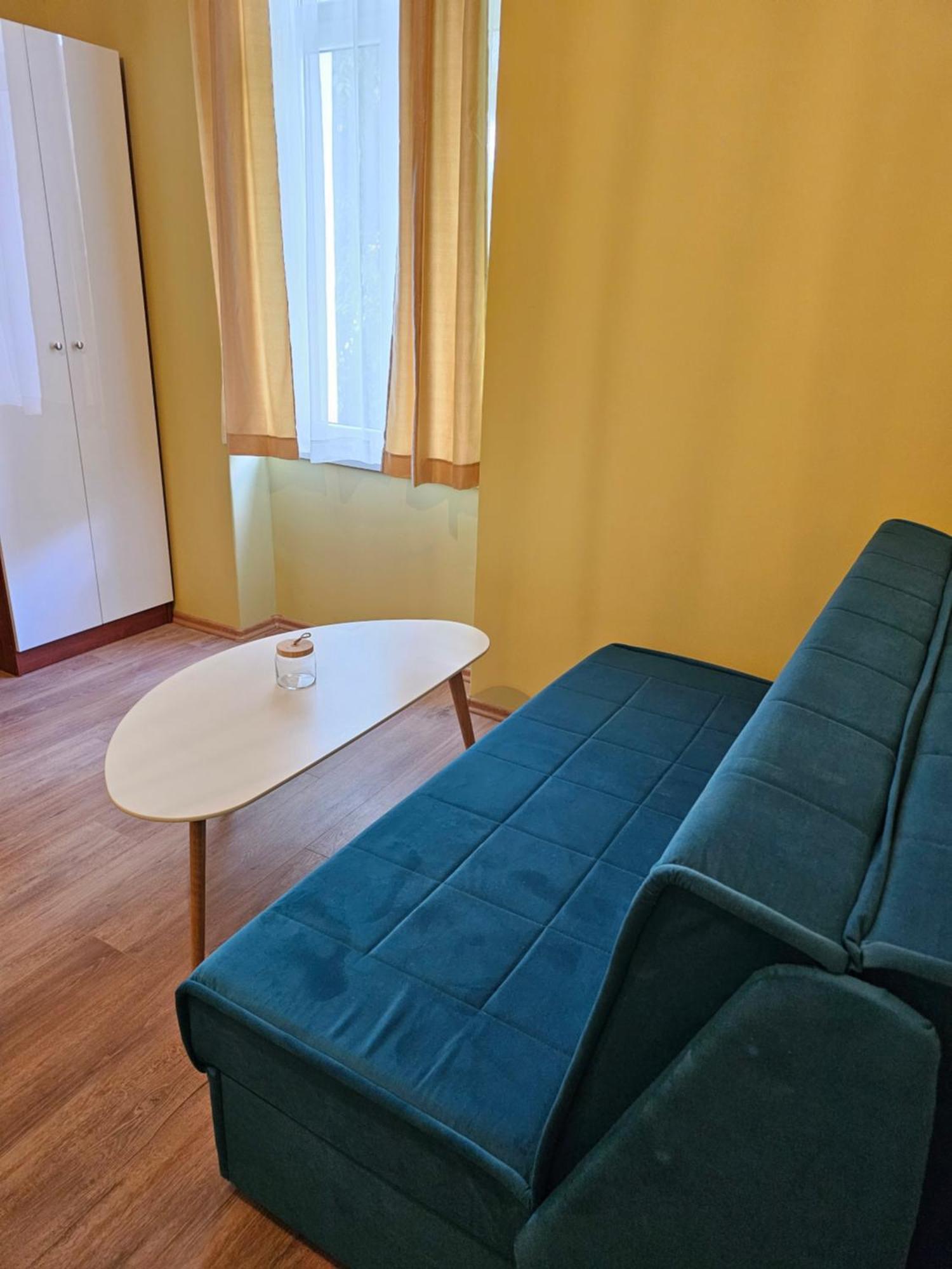 מוסטר R&N Familiy Apartments מראה חיצוני תמונה