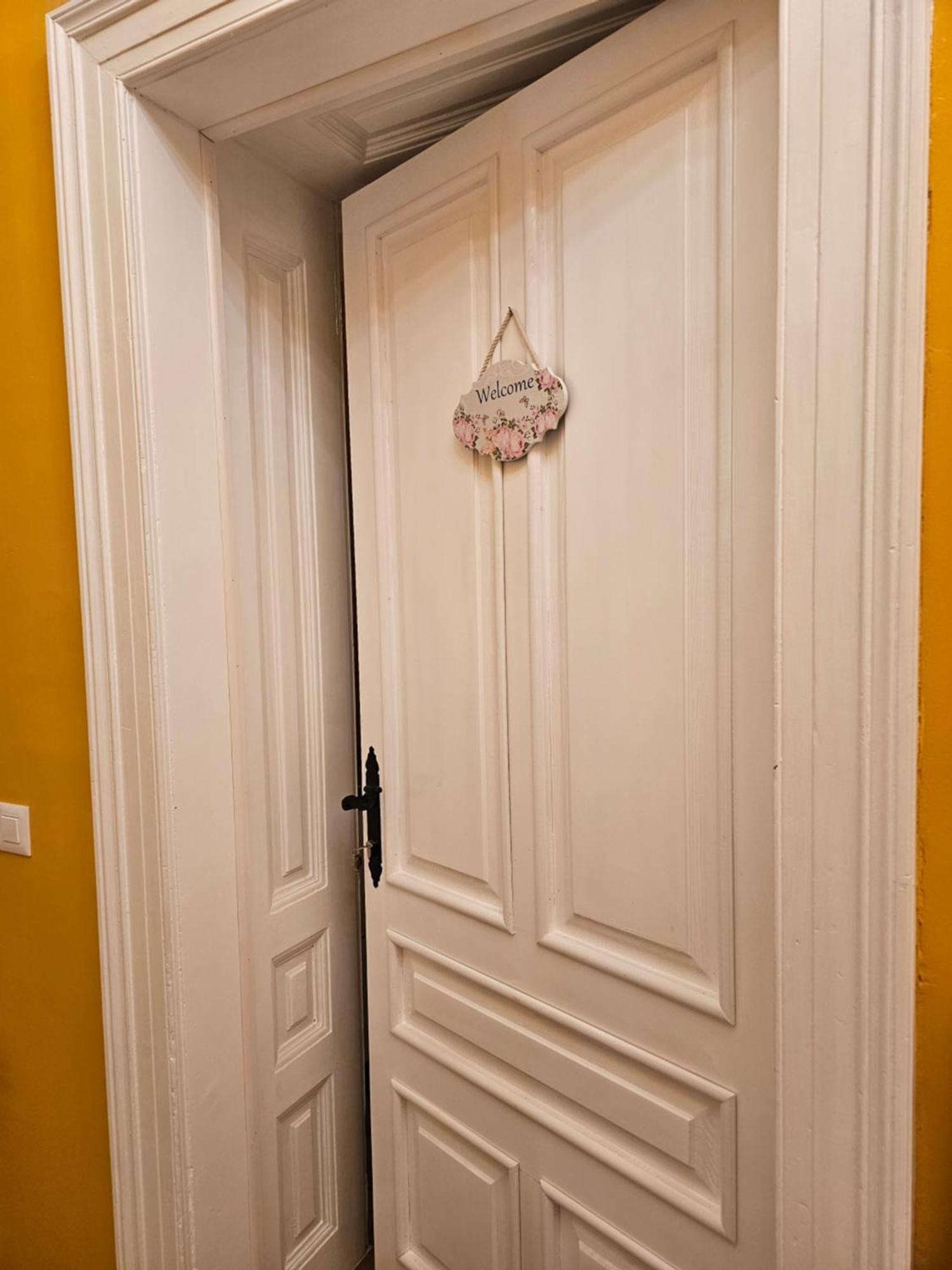 מוסטר R&N Familiy Apartments מראה חיצוני תמונה