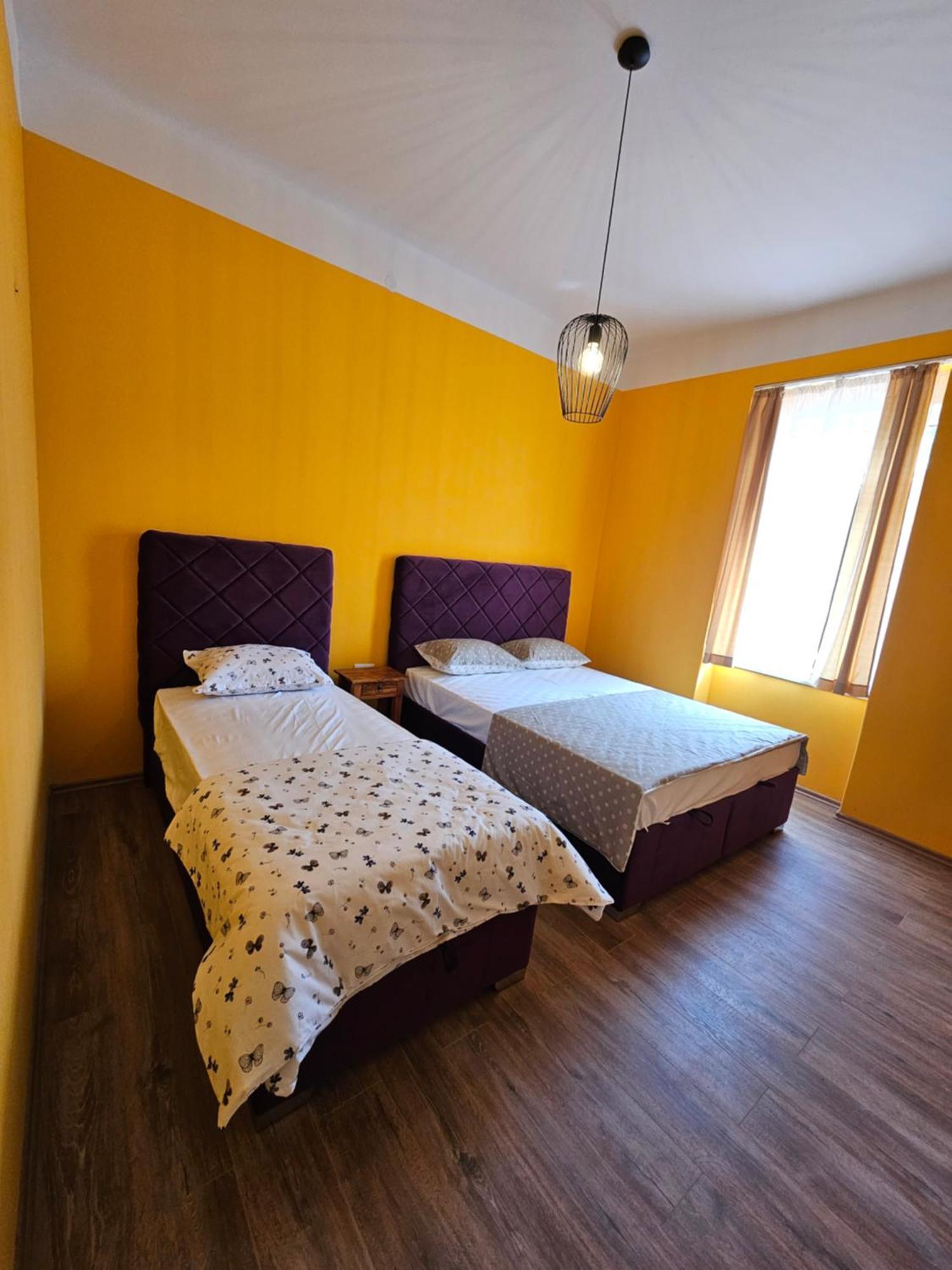 מוסטר R&N Familiy Apartments מראה חיצוני תמונה