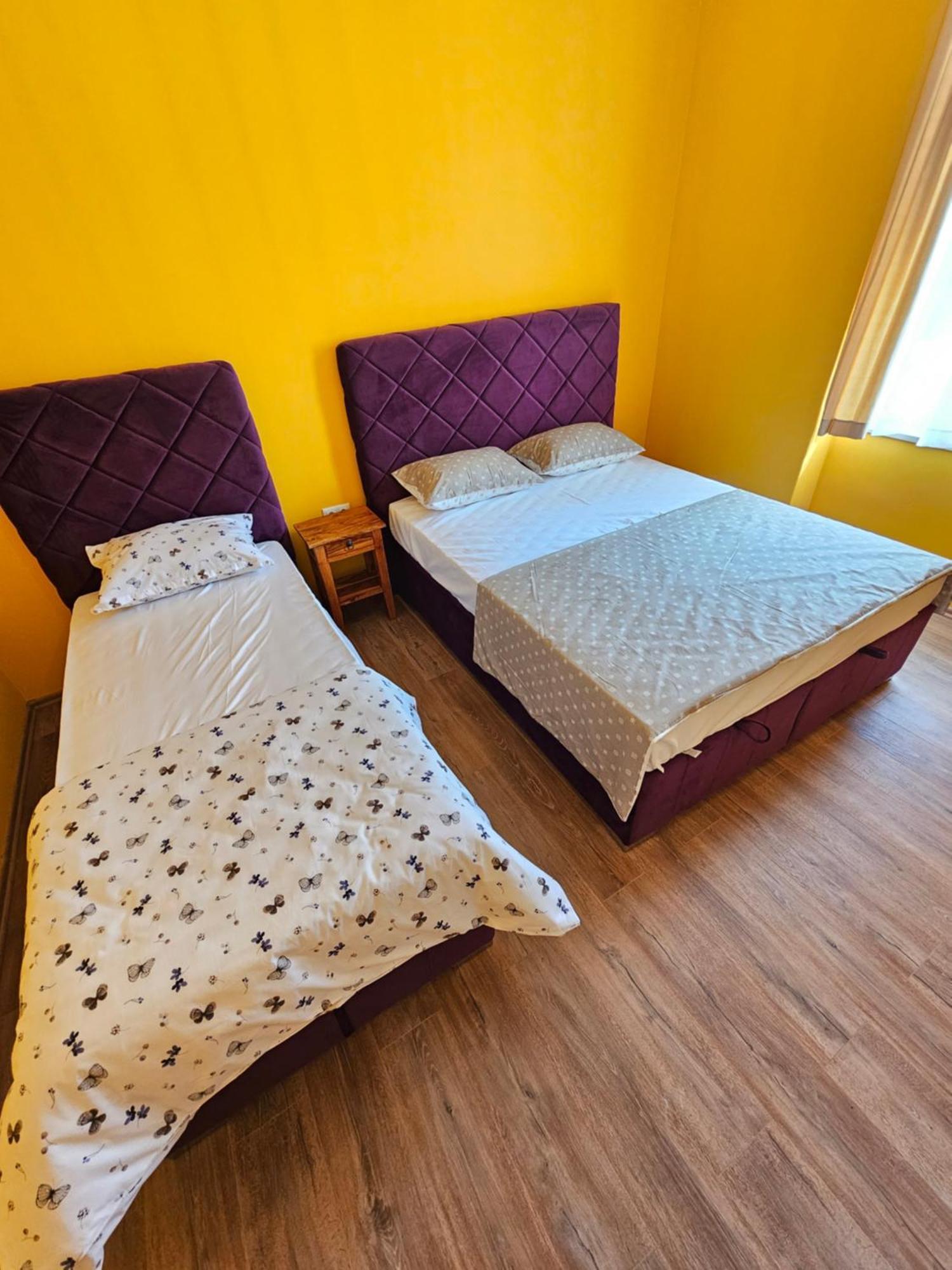 מוסטר R&N Familiy Apartments מראה חיצוני תמונה