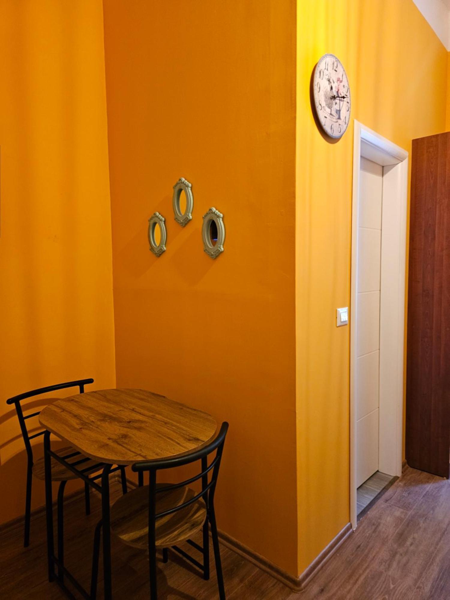 מוסטר R&N Familiy Apartments חדר תמונה